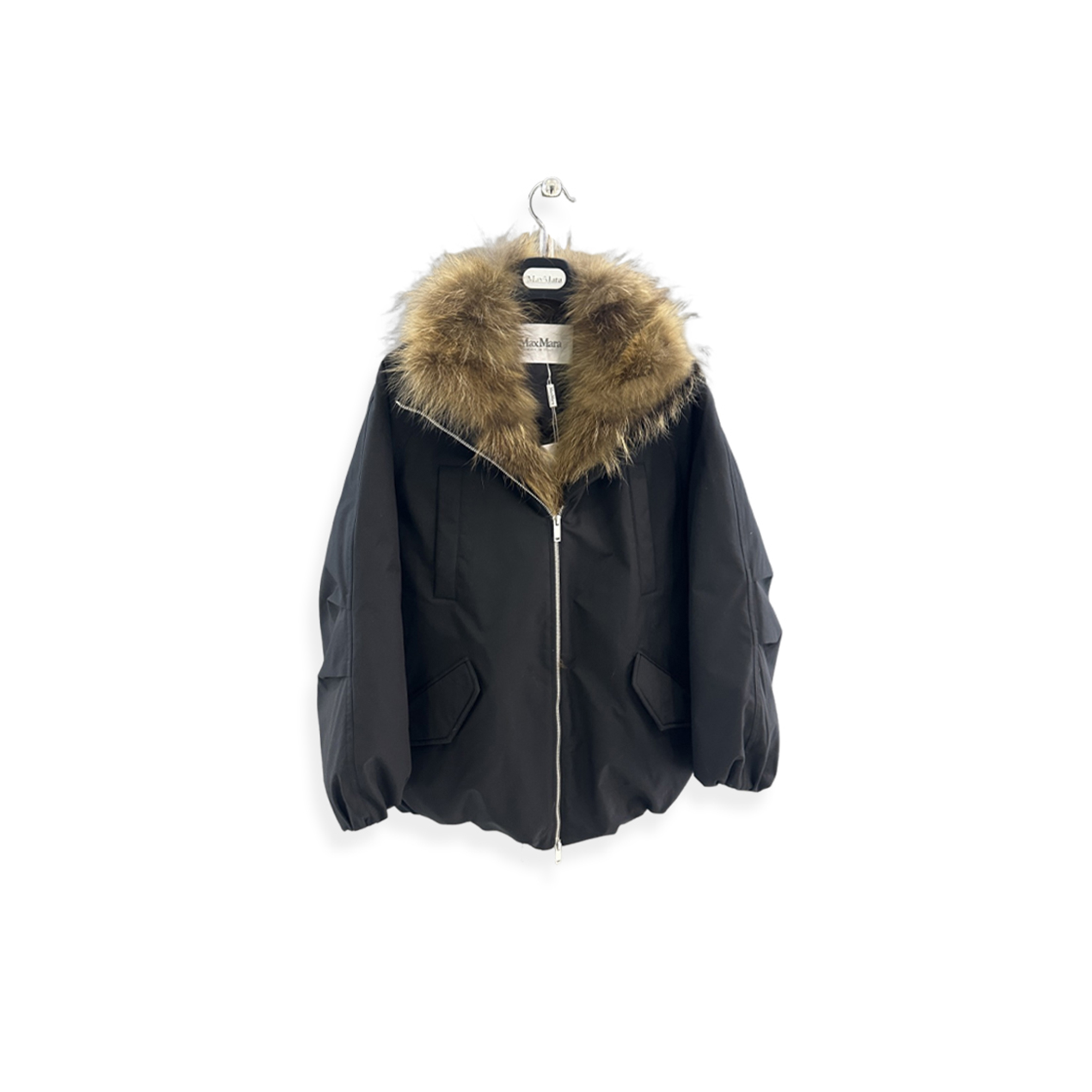 M*x M*ra g003e down clothing